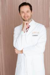 Portrait Dr. Gunther Arco, Dr. Arco – Aesthetik Klinik, Graz, Chirurg
