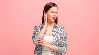 Inwiefern tritt eine Gürtelrose am Ohr auf?