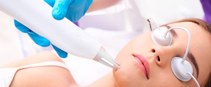 Faltenbehandlung (Laser)