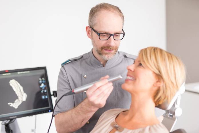 , Tobias Reuleke, Zahnarztpraxis Reuleke & Kollegen | Zahnarzt Hannover, Hannover, Zahnarzt