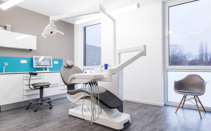 , Tobias Reuleke, Zahnarztpraxis Reuleke & Kollegen | Zahnarzt Hannover, Hannover, Zahnarzt